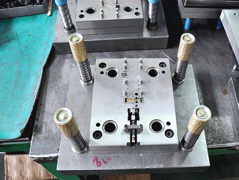 溧水模具制造-01